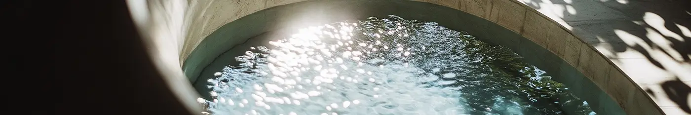 Exuberance Studio Jacuzzi